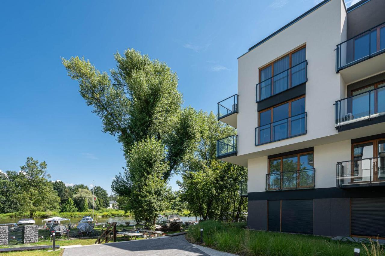 Rentplanet - Na Grobli *