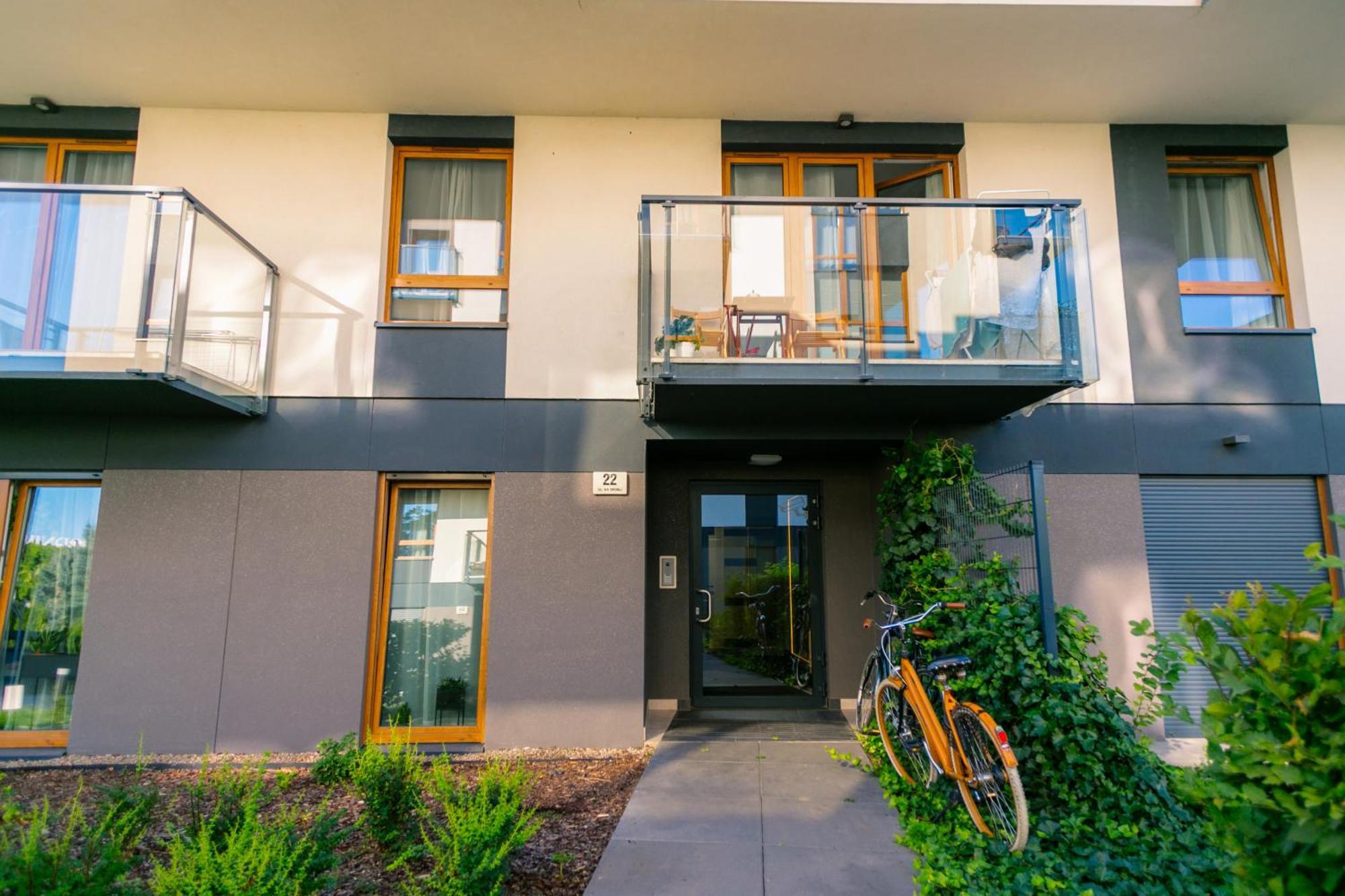 Rentplanet - Na Grobli Apartment